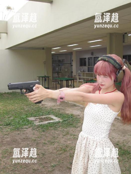 嗨，没事找事的你，来17c吃瓜传送门吧，惊喜连连，不停歇！
