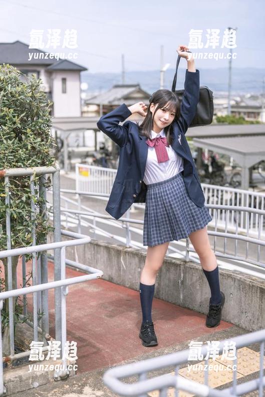 最新吃瓜小剧场！17c吃瓜让你跟着事件一起“哈哈哈哈”！