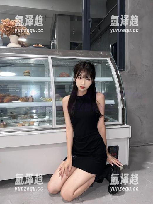疑惑：在线聊八卦，355fun好像比别的网站都有意思。