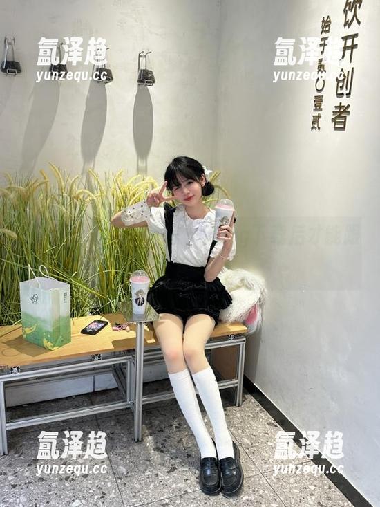 51cg 吃瓜不停歇,51cg下载后才能跟上节奏!