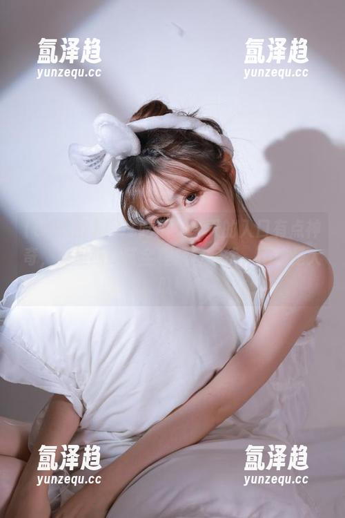 51吃瓜 “51吃瓜”今天的入口有点神奇,莫里斯综艺全程跌宕起伏,不愧是大瓜!