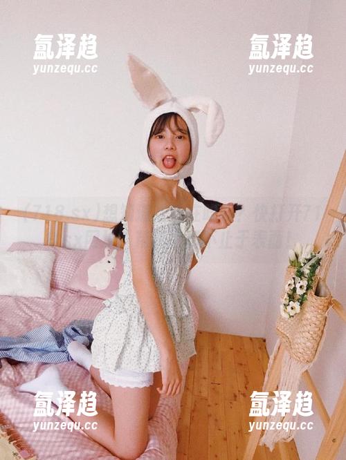 想知道谁正在吃瓜？快打开718.sx网址，精彩绝对不止于表面！