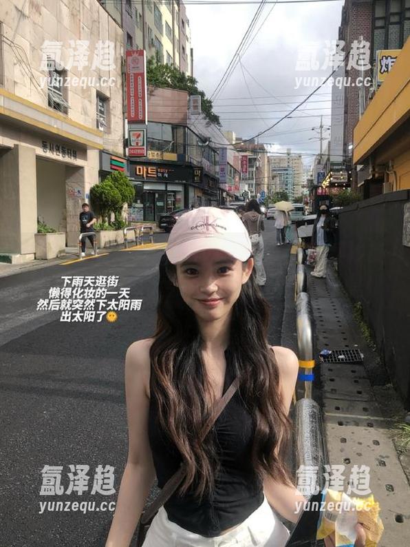 刷到cggolive官网，莫名其妙被卷入一场吃瓜大会，感觉自己是个盲盒！