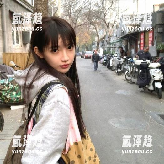“heiliao.su”首页，今日份的茶还是香香的八卦味