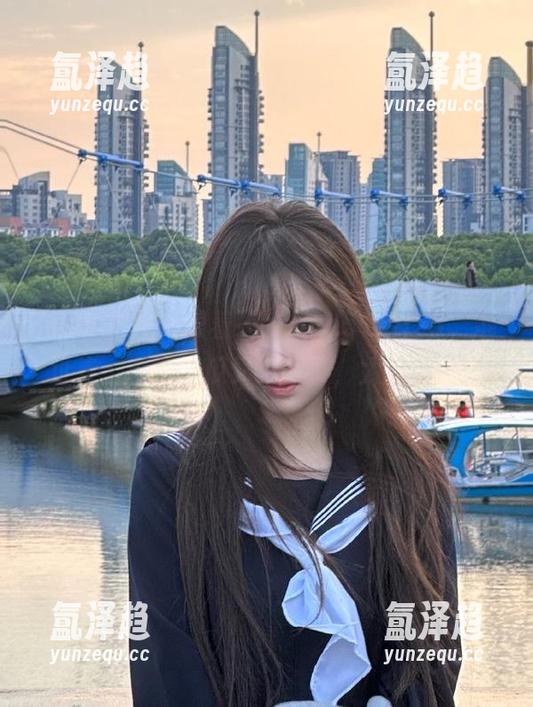 跟着‘www.51cg28’地址走，今天的瓜又更新了，太刺激了！