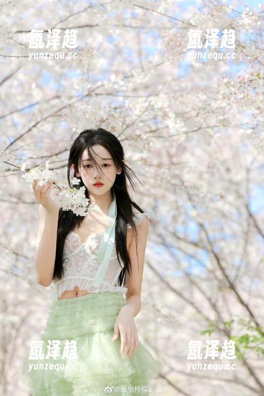 zztt 暴走在zztt11导航上,瓜田里我不停翻滚,真是真难取舍。