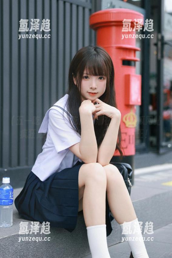 今日吃瓜娜娜在五一吃瓜网站疯狂放飞自我，哈哈，不愧是女王！
