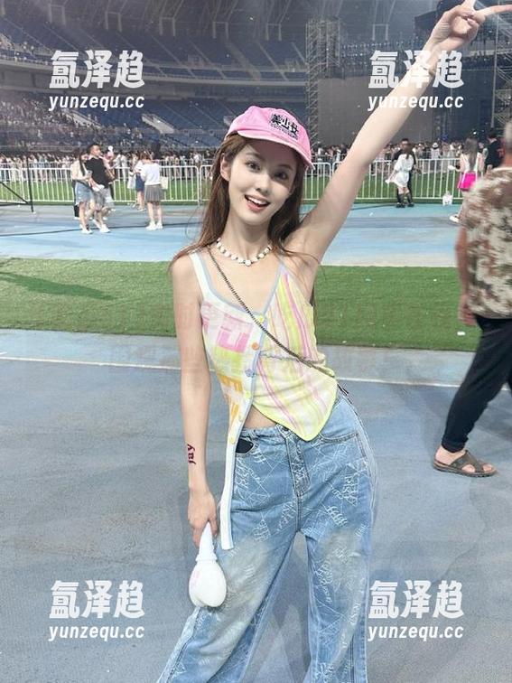 实时更新，吃瓜51网页在线，围观那些热搜背后的故事！