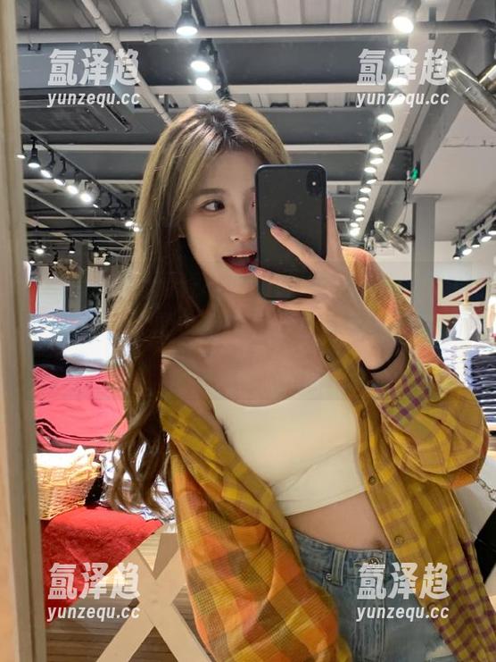 网红吃瓜网址app让我见证了一场‘瓜’的奇幻旅程，情节比电视剧还精彩！