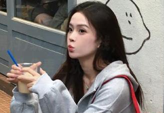 统一八卦在线，吃瓜黑料网站为你奉上欢乐与惊讶！