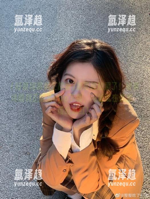 别再被拉黑了！好莱坞黑料正能量app下载，网址就在这里，该红就红！