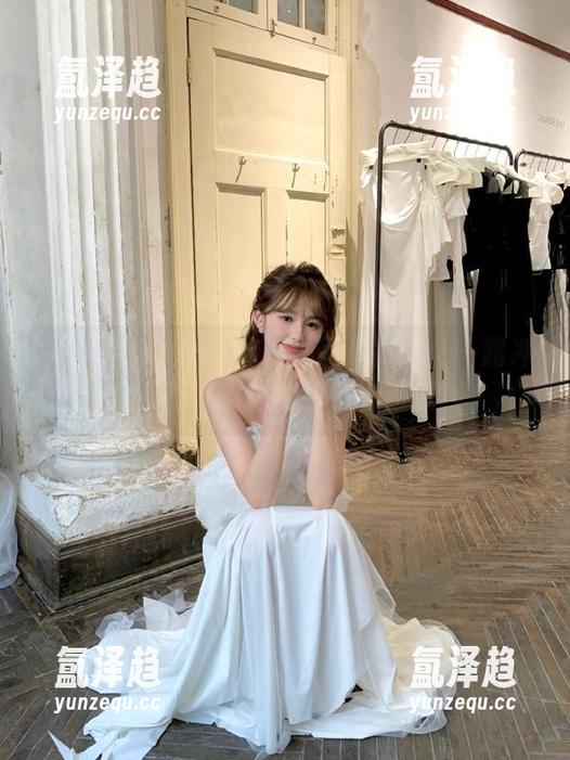 黑哥冲料 黑哥冲料的网页探险:一路冲浪,孩子们记得回家的路哦!
