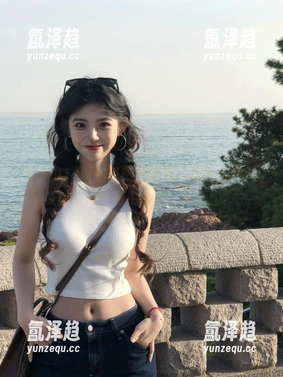 网站里热闹非凡，谁能在黑料91的吃瓜大赛中偷得一丝乐趣？