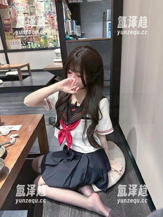黑料在线ios：更新了什么？我只想吃瓜，别逼我做个选择！