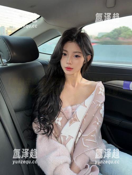 黑料在线 有人在黑料在线的地址以前看过那种超火的八卦吗?我沉迷了几小时..