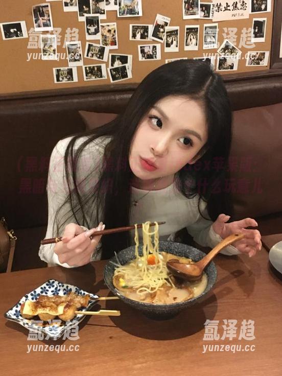 黑料正能量index苹果版：黑暗与光明交织，这到底是个什么玩意儿？