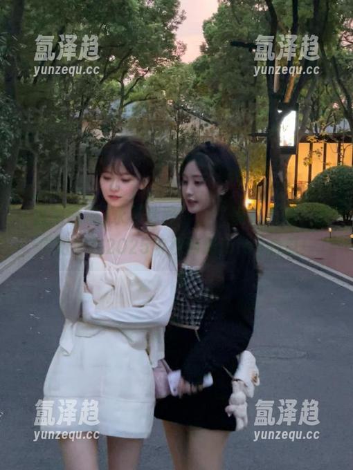黑料网曝 永不迷路”,“黑料网曝”教你如何在2025年找到最juicy的瓜!