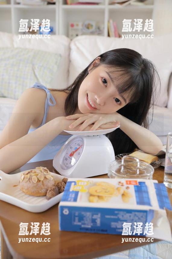 这款黑料网站ios版简直是抖音风的升级版，哈哈，看得我心痒痒！